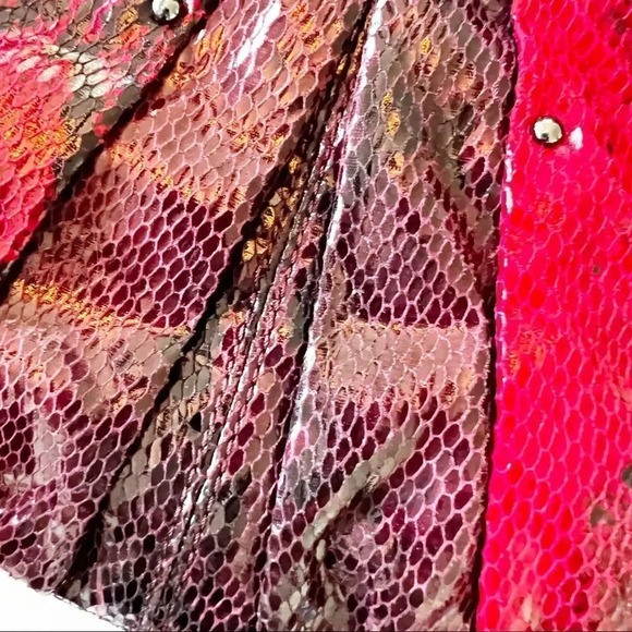 Nine West Faux‎ Reptile Clutch Wristlet Red Black Ombré Zip Top Party Night Out - Picture 4 of 7